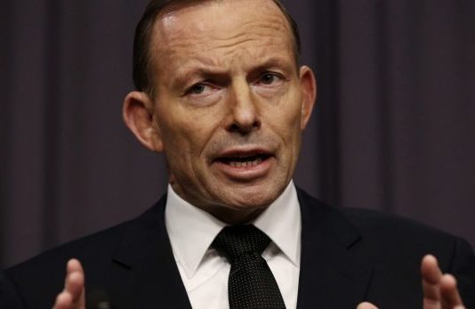 Tony Abbott tight-lipped on suspected Vietnamese asylum seeker boat
